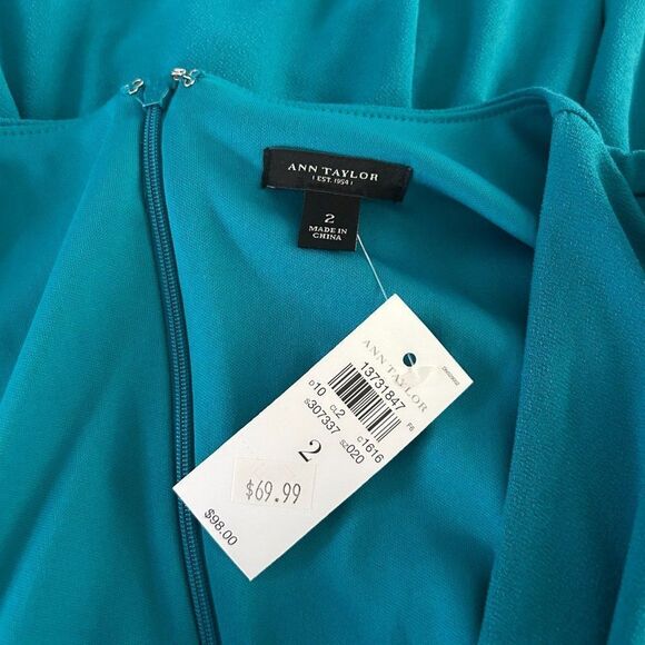 NWT Ann Taylor 2 Bright Aqua Blue V-Neck Sleeveless‎ Dress - Picture 3 of 6